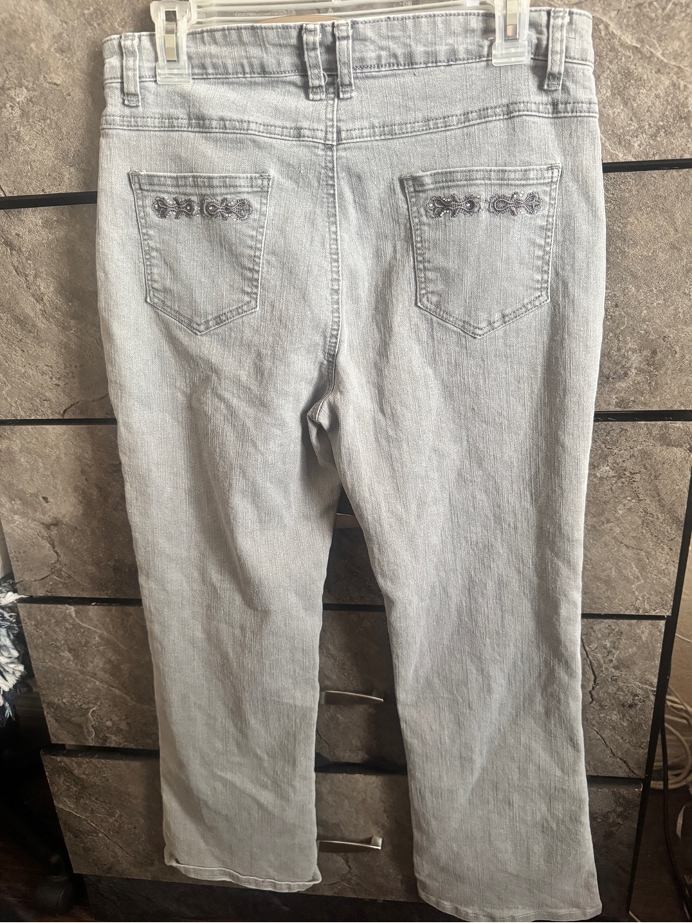 COS Light Gray Straight-Leg Jeans with Embroidered Back Pockets